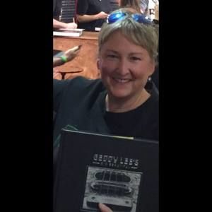 Meet your Posher, Christine